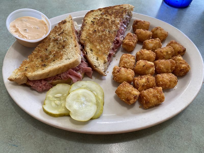 Doe Doe's Diner food