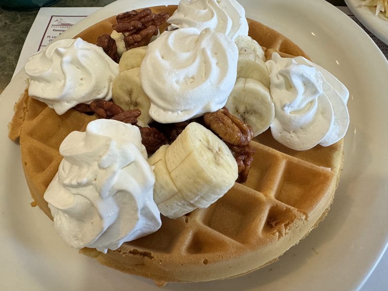 Doe Doe's Diner food